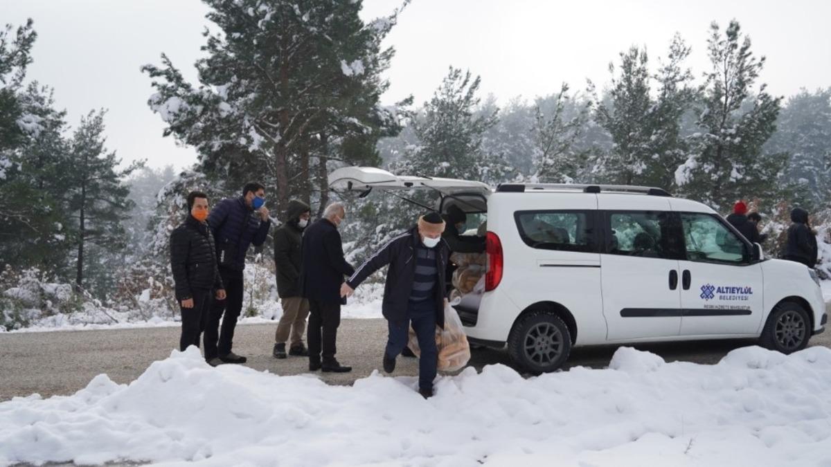 Altıeyl&uuml;l Belediyesi yaban hayatını unutmadı