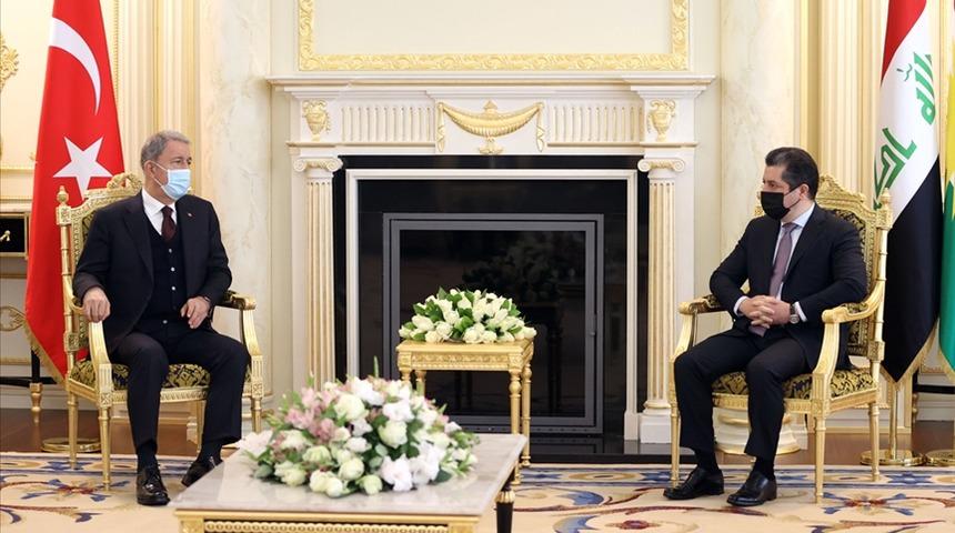 Bakan Akar'dan kritik g&ouml;r&uuml;şmeler