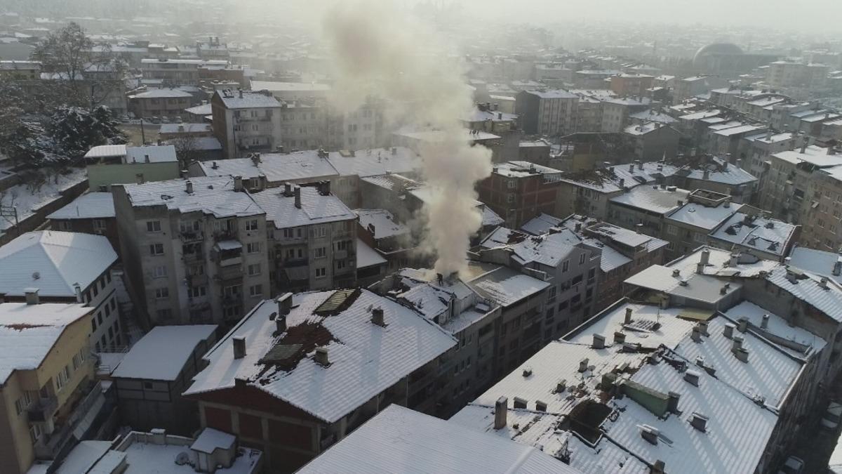 Bursa&rsquo;da itfaiye ekiplerinin zor anları