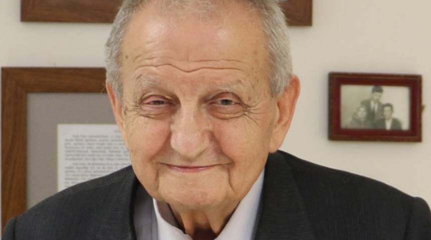 Eski &Ouml;SYM Başkanı Toker hayatını kaybetti