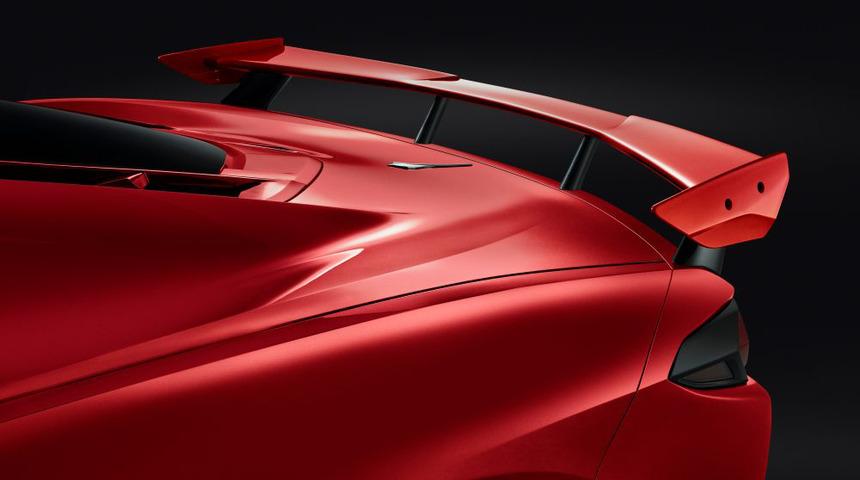 Corvette C8 modeline özel arka kanat piyasaya sunuldu