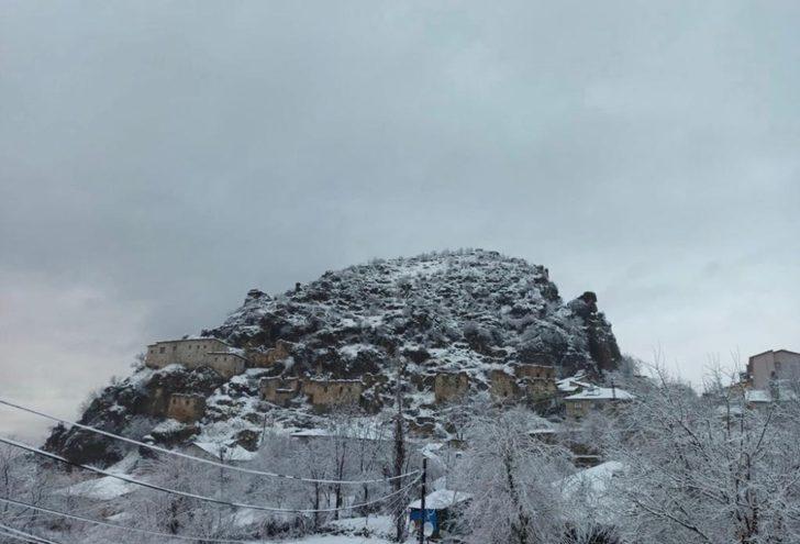 Çukurca Kale Evleri beyaz gelinliğini giydi G2