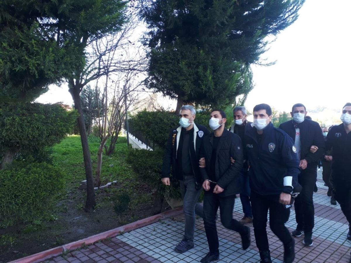 Şebeke lideri ve yardımcısının hesabından servet &ccedil;ıktı