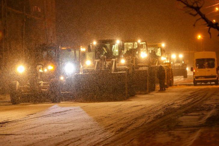 İpekyolu’nda karla mücadele çalışması G1