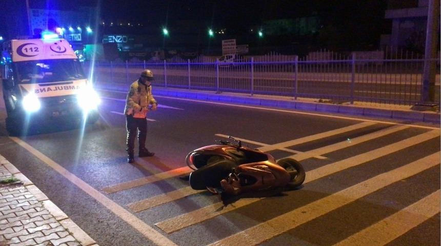 Kuşadası’nda motosiklet kazası: 1 ağır yaralı