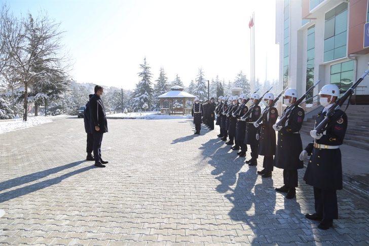 Vali Ali Çelik’ten İl Jandarma Komutanlığı’na ziyaret G2