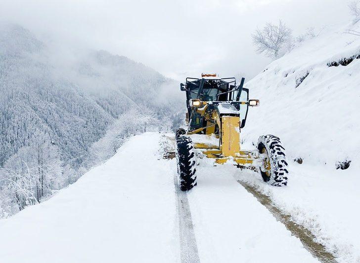 Rize’de 81 köy yolu ulaşıma kapandı G4