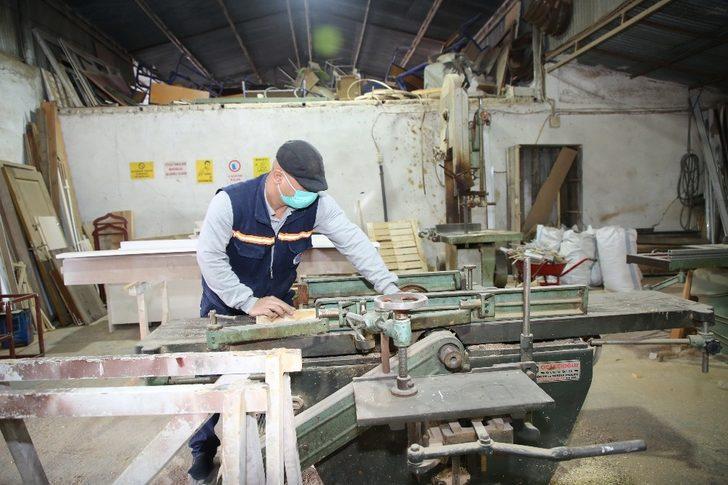 Makine İkmal tamir edip yeniliyor, Akdeniz Belediyesi tasarruf ediyor G2