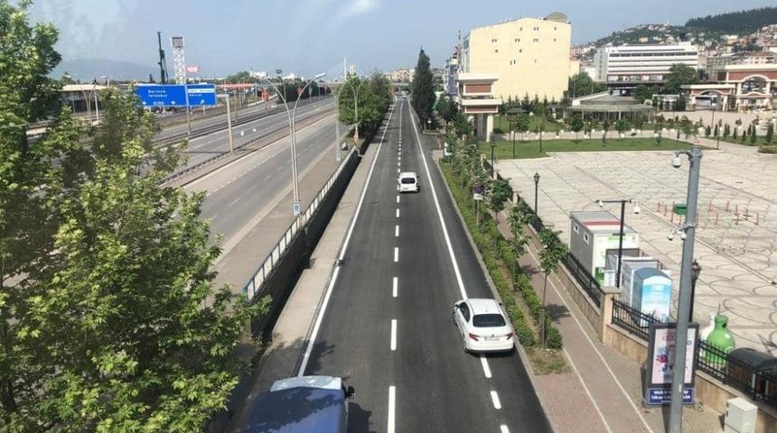 Kocaeli&rsquo;nde 2020 yılında 67 kilometre yol, 115 bin ton asfalt serimi yapıldı