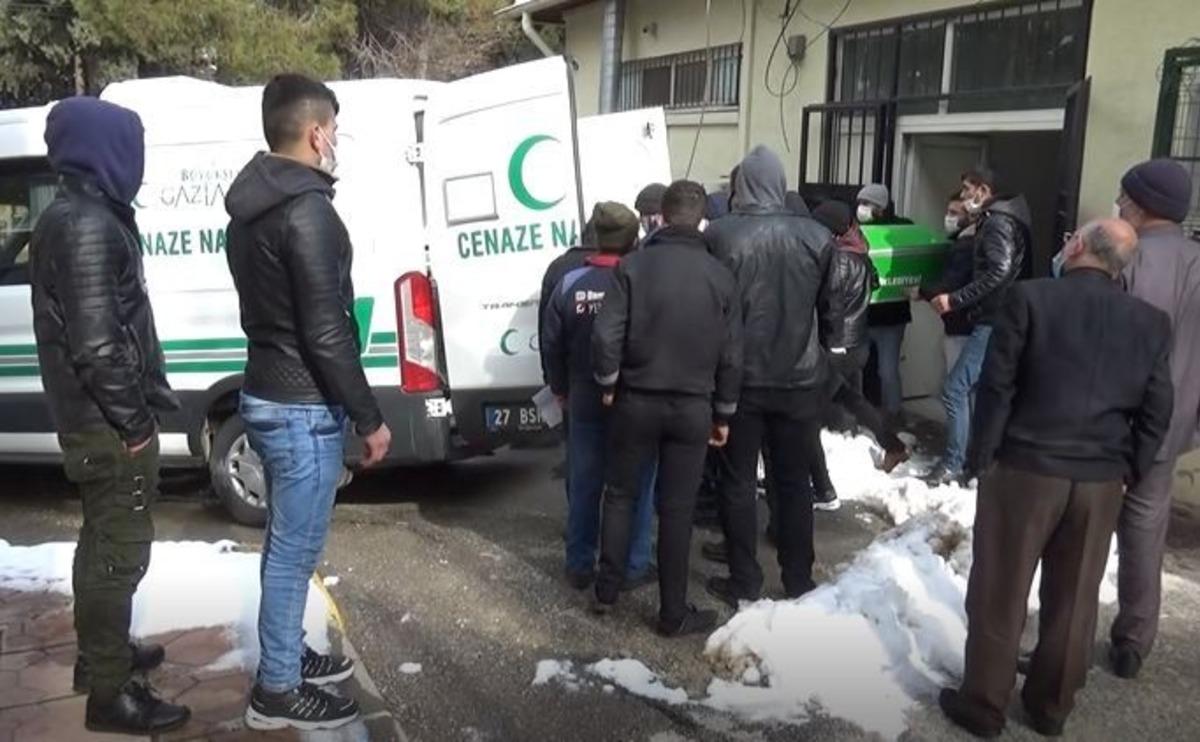 Elektrik akımına kapılarak &ouml;len kişinin cenazesi ailesine teslim edildi