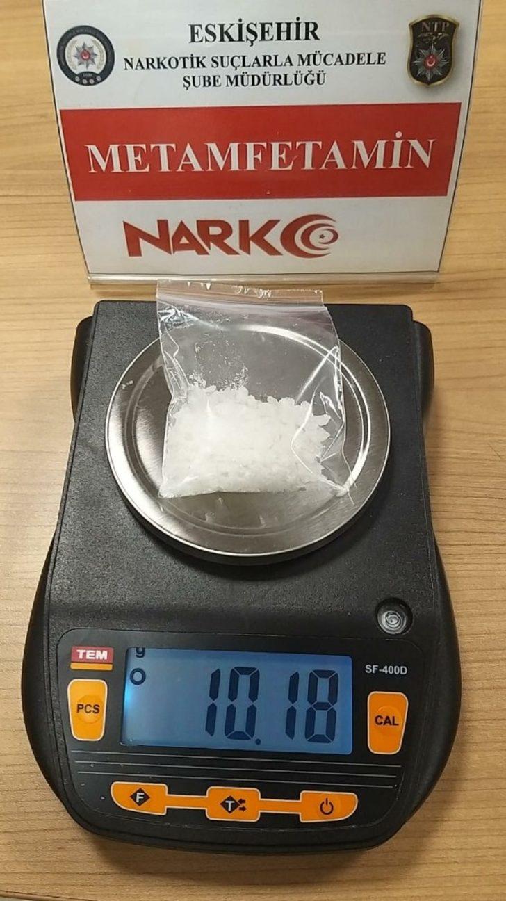 Uyuşturucu şüphelisi evde yakalandı G3