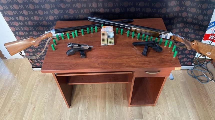 İskenderun&rsquo;da silah ka&ccedil;ak&ccedil;ılığı operasyonu