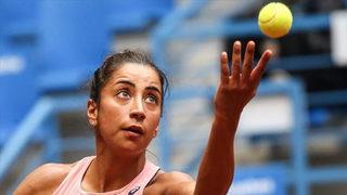 Çağla Büyükakçay çeyrek finalde