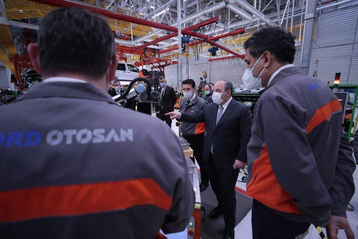 Sanayi ve Teknoloji Bakanı Varank, Ford Otosan'ın Kocaeli'deki fabrikalarını ziyaret etti: G2