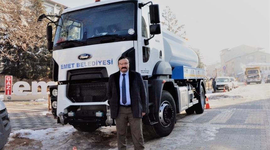 Emet Belediyesi&rsquo;ne hibe araz&ouml;z