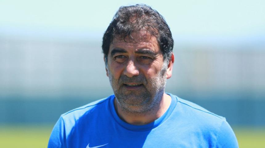 Göztepe, Ünal Karaman’la 2,5 yıllık sözleşme imzaladı