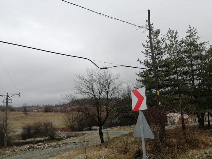 Çalınan telefon kablolarının yerine yenisi bağlandı G1