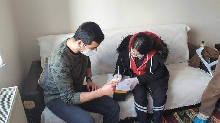 Şuhut’ta 90 yaş üstü vatandaşlara korona virüs aşısı vurulmaya başlandı G1