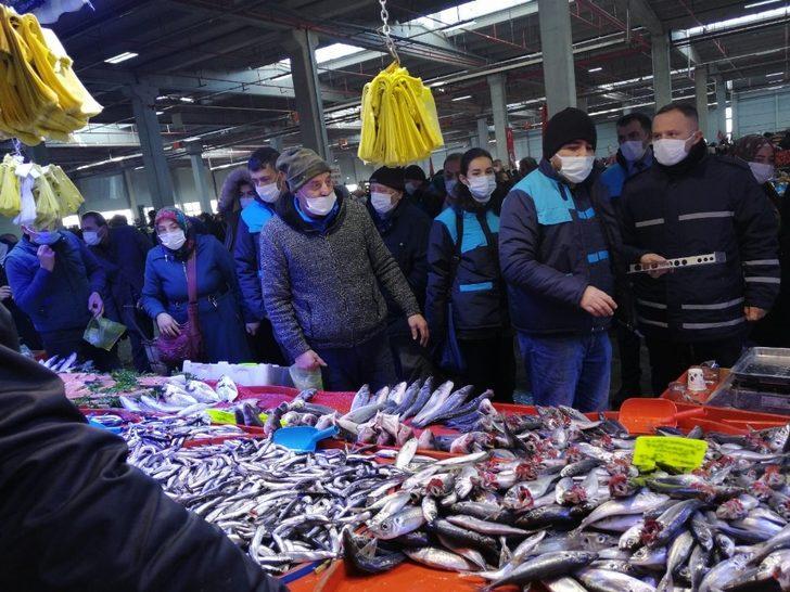 Bozüyük’te balık satıcılarına yönelik denetim yapıldı G4