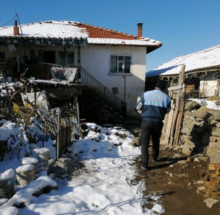 Manisa Büyükşehir kar kış demeden ihtiyaç sahibinin yanında G1