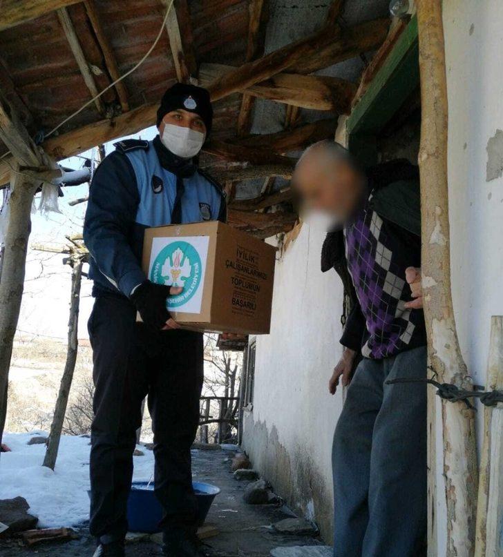 Manisa Büyükşehir kar kış demeden ihtiyaç sahibinin yanında G3