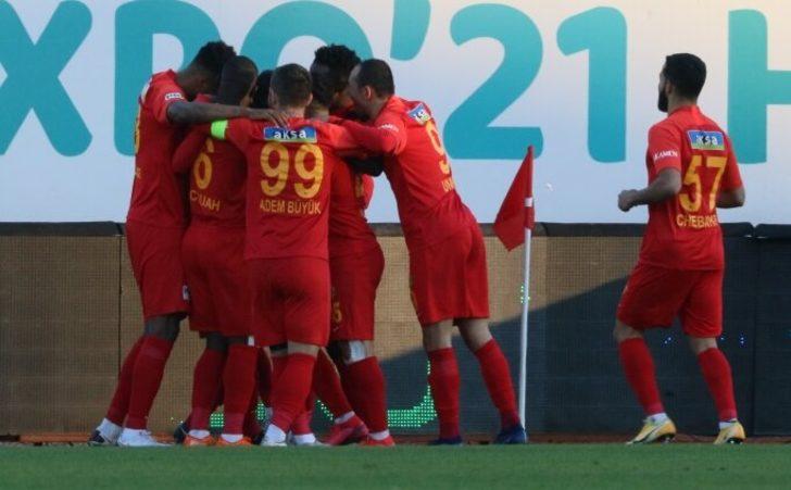 Yeni Malatyaspor, Hatayspor'u 2-1 mağlup etti