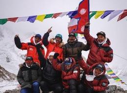 Red Bull sporcusu Nimsdai Purja d&uuml;nyanın en y&uuml;ksek ikinci noktası K2&rsquo;nin zirvesinde