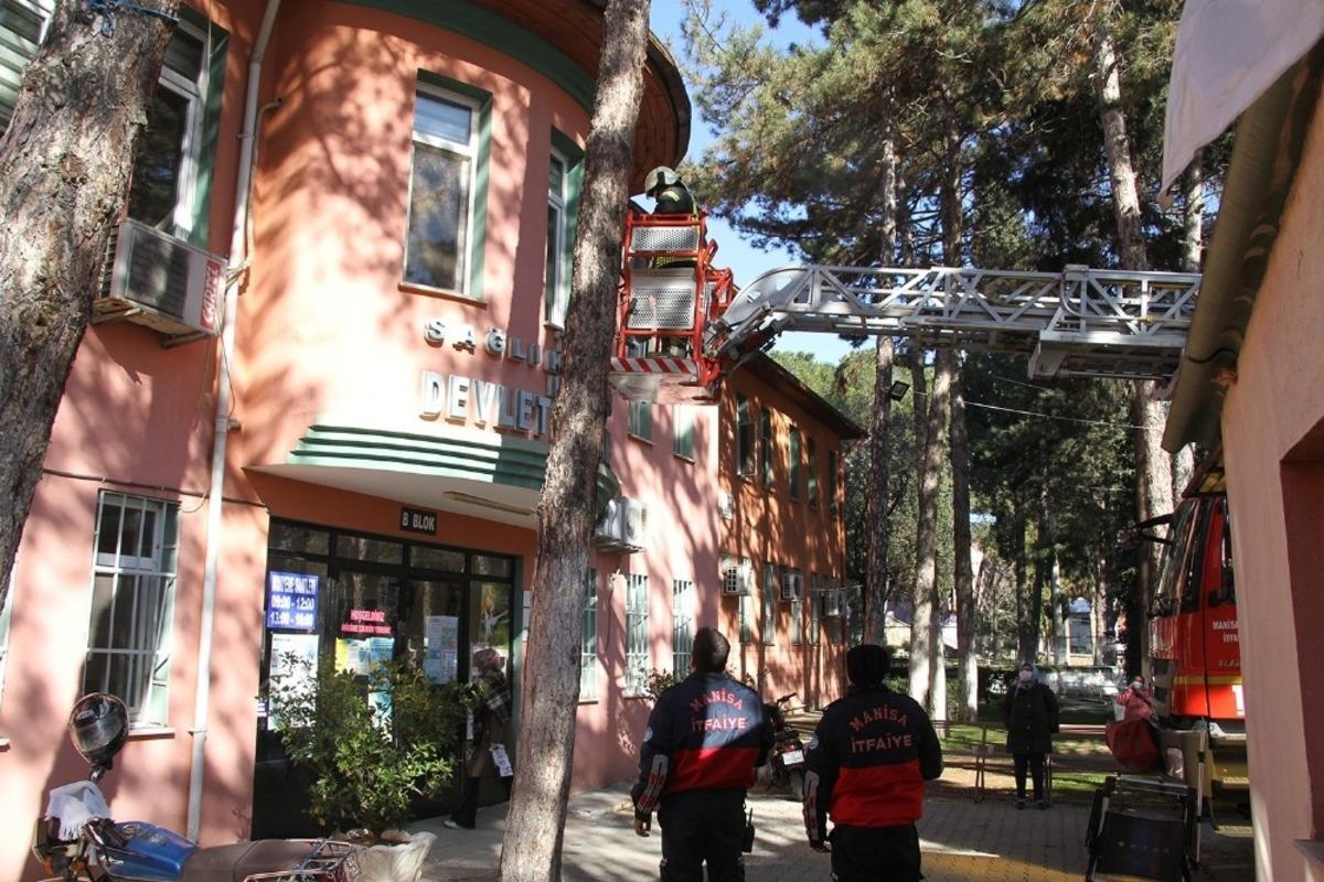 Kula Devlet Hastanesi&rsquo;nde yangın tatbikatı