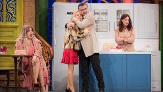 Sadakatsiz dizisi Güldür Güldür Show'da skeç oldu! Doğa Rutkay'dan Asya taklidi