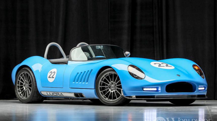 D&uuml;nyanın en hızlı Roadster modeli: Lucra LC470