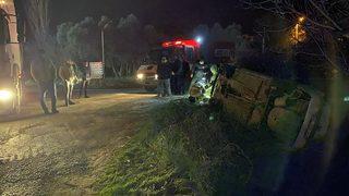 İzmir'de kamyon otomobile çarptı:1 yaralı