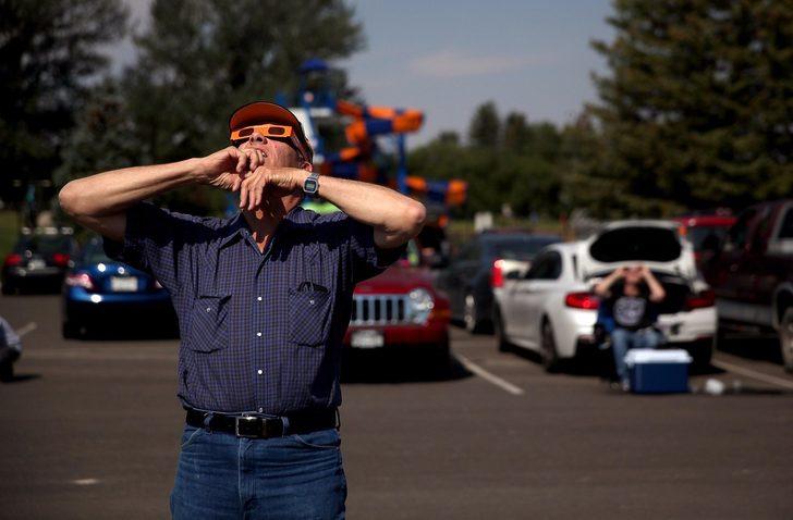 Güneş tutulmasından muhteşem kareler G1