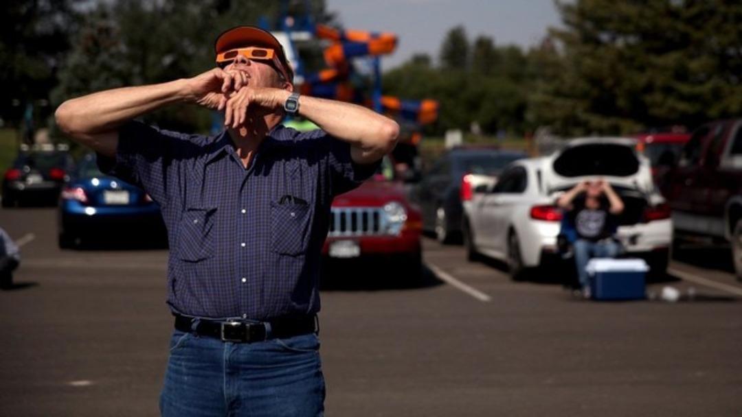 G&uuml;neş tutulmasından muhteşem kareler