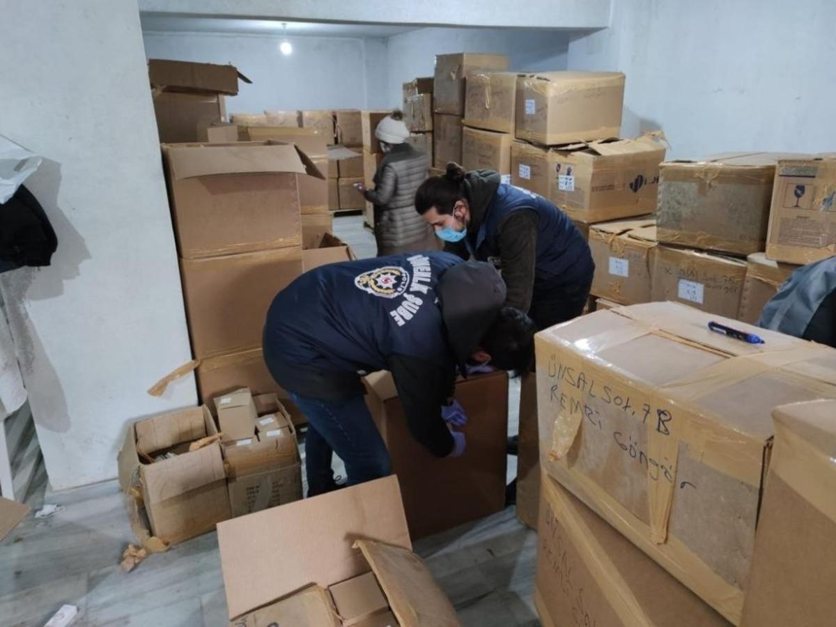 İstanbul&rsquo;da sahte parf&uuml;m operasyonu