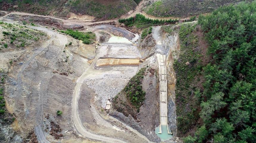 Gödence Göleti’nde kış şartlarına rağmen çalışmalar sürüyor