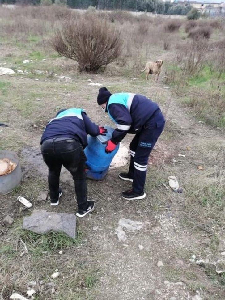 Yunusemre Belediyesi soğuk kış günlerinde sokak hayvanlarını unutmadı G5