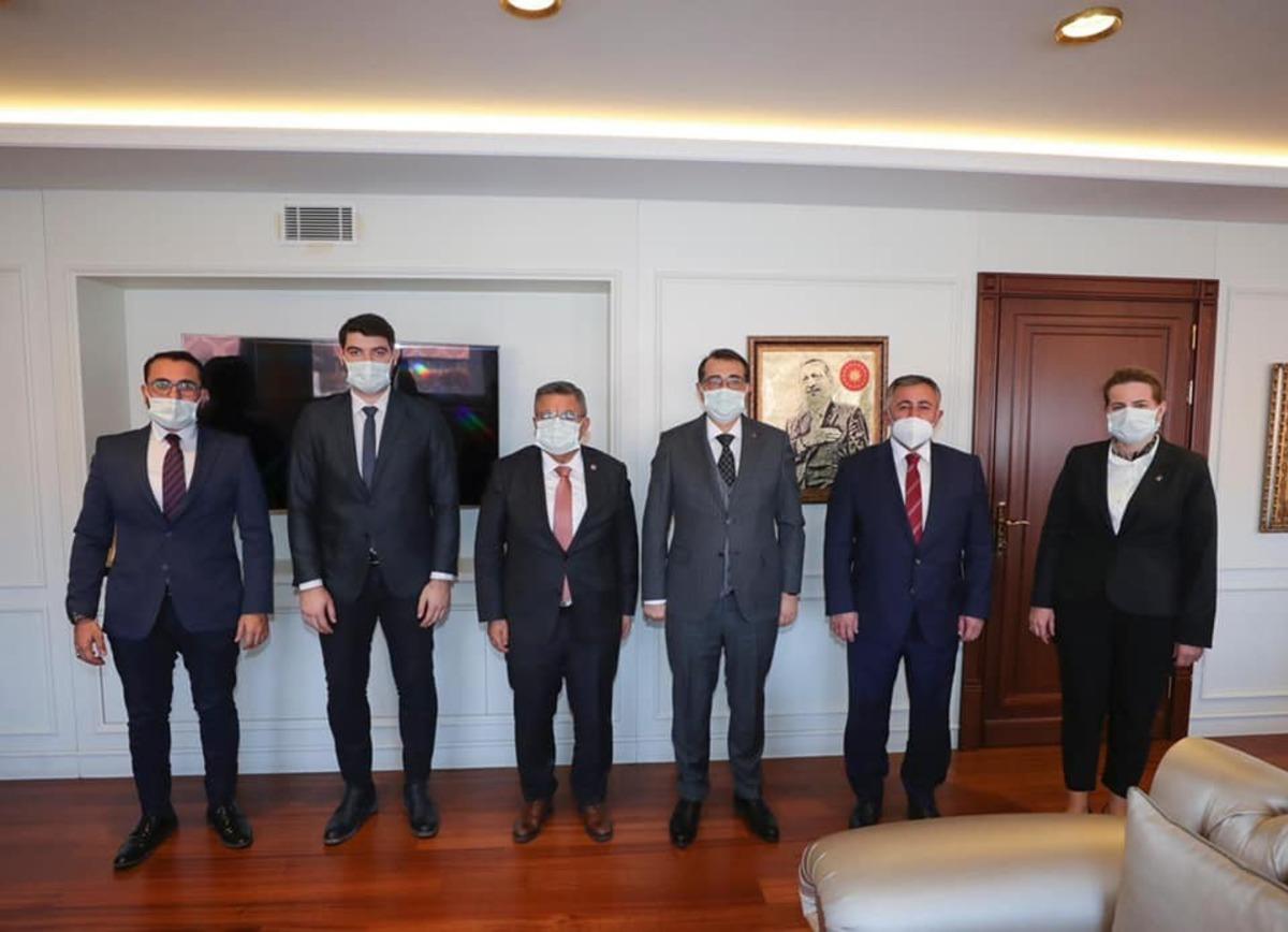 AK Parti Bilecik İl Başkanı Yıldırım&rsquo;dan Bakan D&ouml;nmez&rsquo;e ziyaret