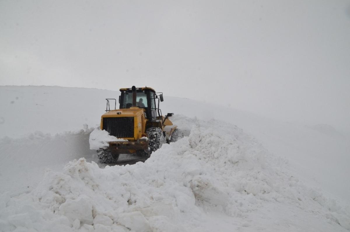 Muş&rsquo;ta 95 k&ouml;y yolu ulaşıma a&ccedil;ıldı
