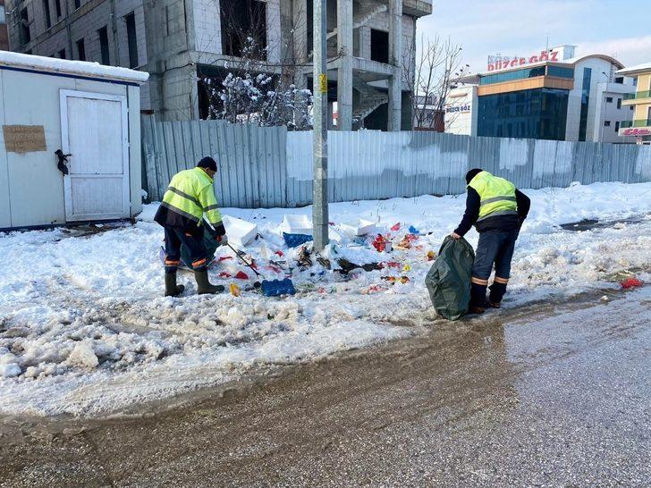 Düzce’de kar temizlik çalışmasına engel olmadı G4