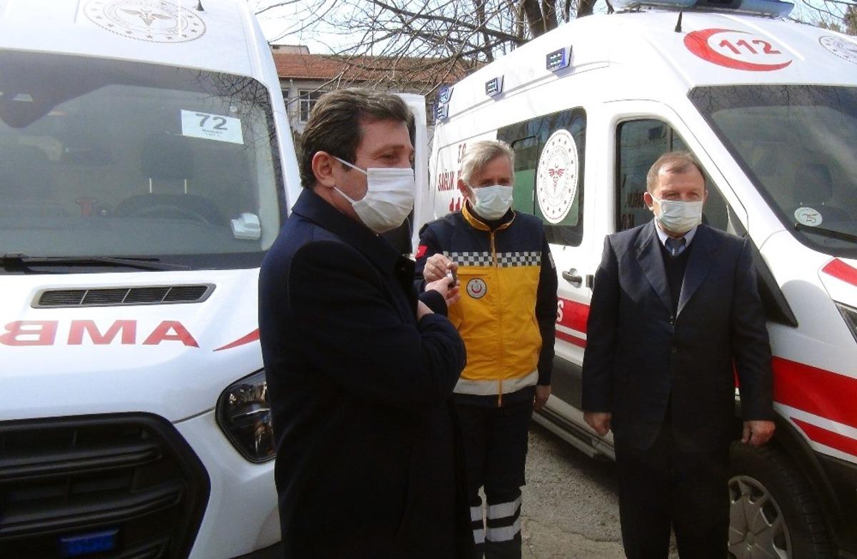 112 istasyonlarına yeni ambulans