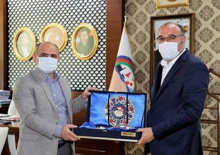 Başkan Dündar’dan Körfez Belediyesine ziyaret G3