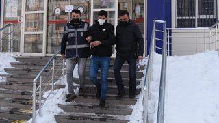 Kütahya'da iğrenç olay! Yolcu otobüsündeki 2 kadına cinsel organını gösterdi