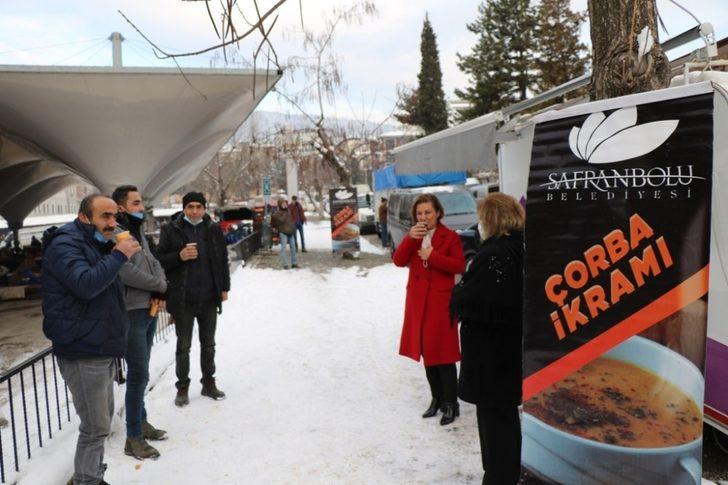 Başkan Köse’den çorba ikramı G1