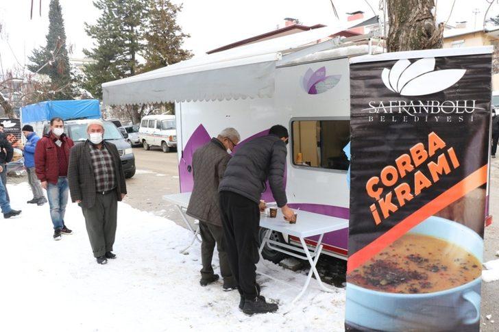 Başkan Köse’den çorba ikramı G2