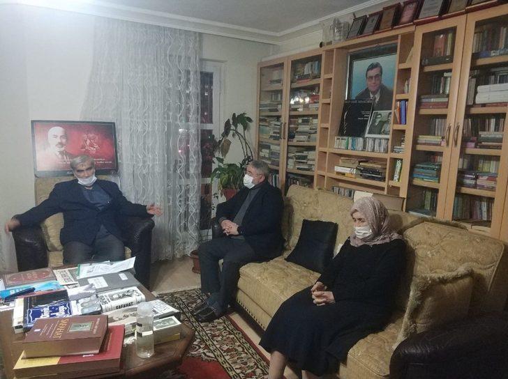 Mehmet Tatlısu, kütüphanesini Çorum Belediyesine bağışladı G1