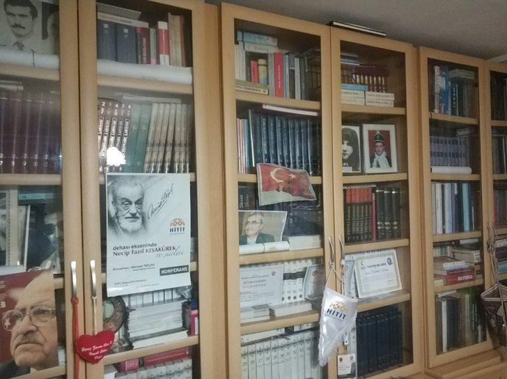 Mehmet Tatlısu, kütüphanesini Çorum Belediyesine bağışladı G3