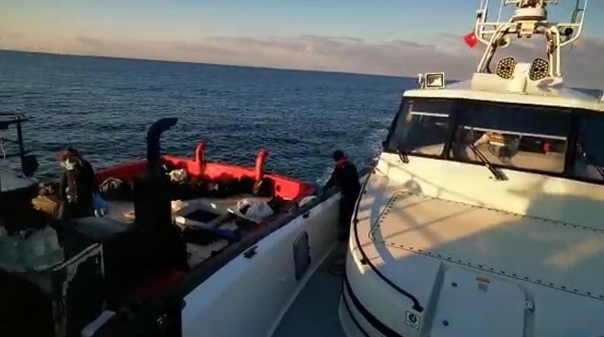 &Ccedil;anakkale&rsquo;de 204 d&uuml;zensiz g&ouml;&ccedil;men yakalandı