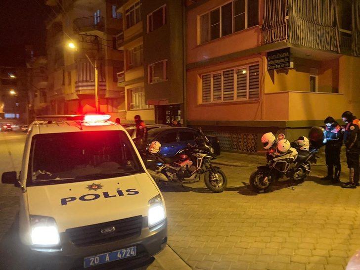 Araçta gizlenen uyuşturucu maddeler Yunus timlerinin dikkatinden kaçmadı G3