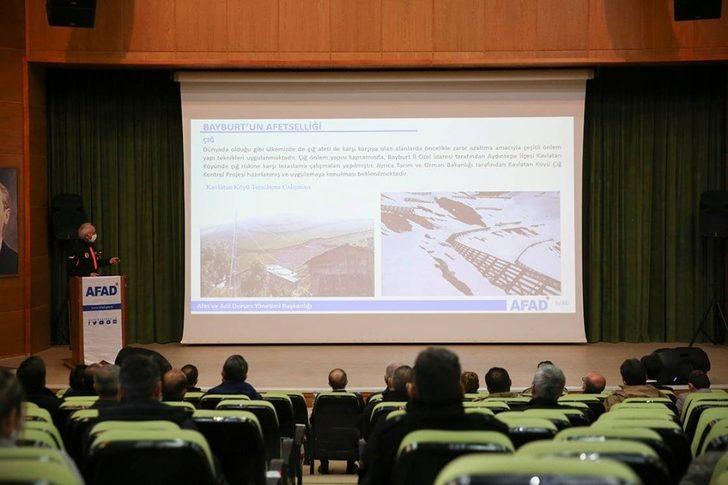 Bayburt’ta Afet Risk Azaltma Planı Bilgilendirme Toplantısı düzenlendi G2