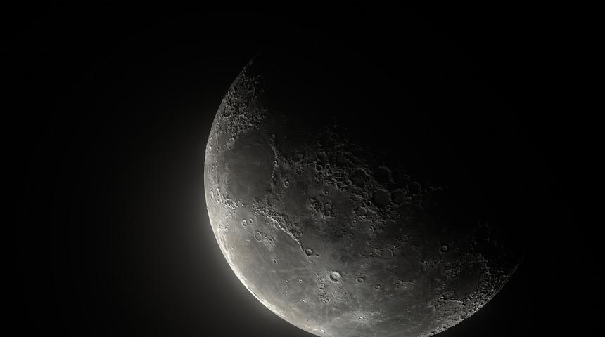 Ödüllü bilim muhabiri: Dinozorlar Ay'a NASA'dan önce ulaşmış olabilir